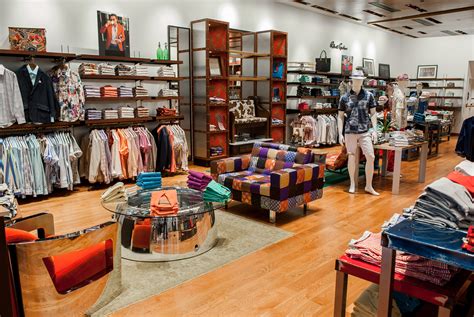 Robert Graham to Open New Retail Store at Dallas NorthPark .